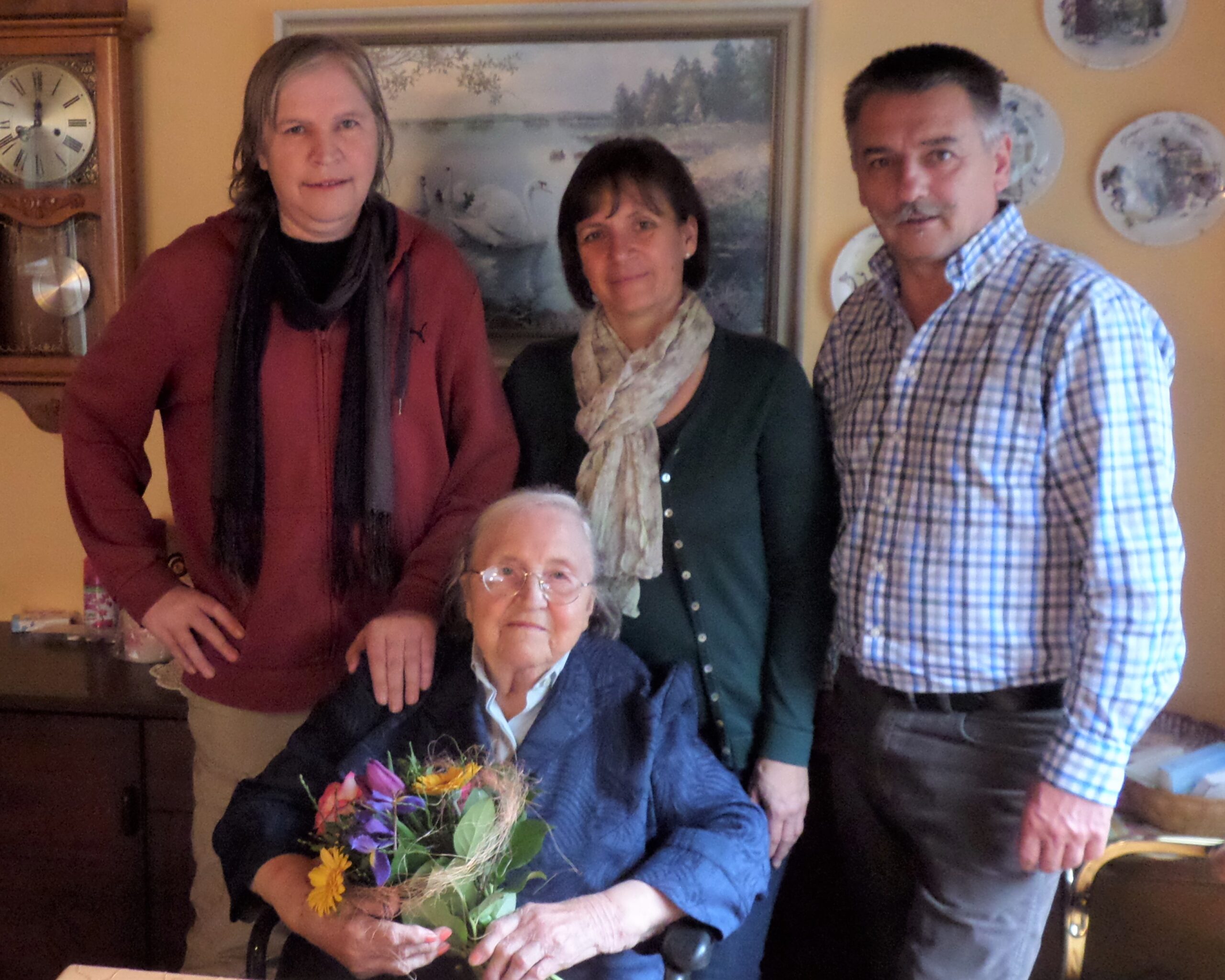 Maria Perry 90. Geburtstag
